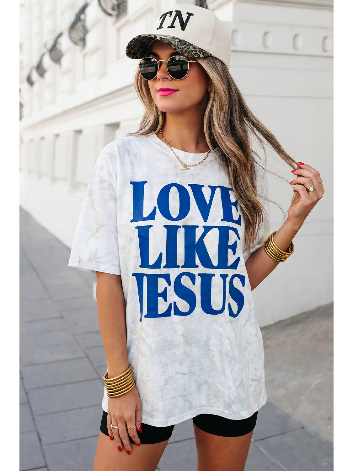 Tops & Tees